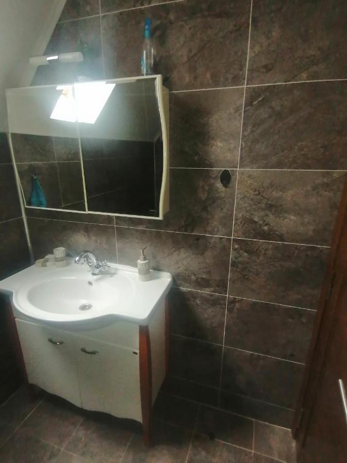 P-Zlatar, Apartman 3 Brdo Exteriör bild
