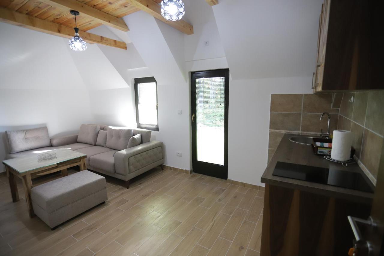 P-Zlatar, Apartman 3 Brdo Exteriör bild